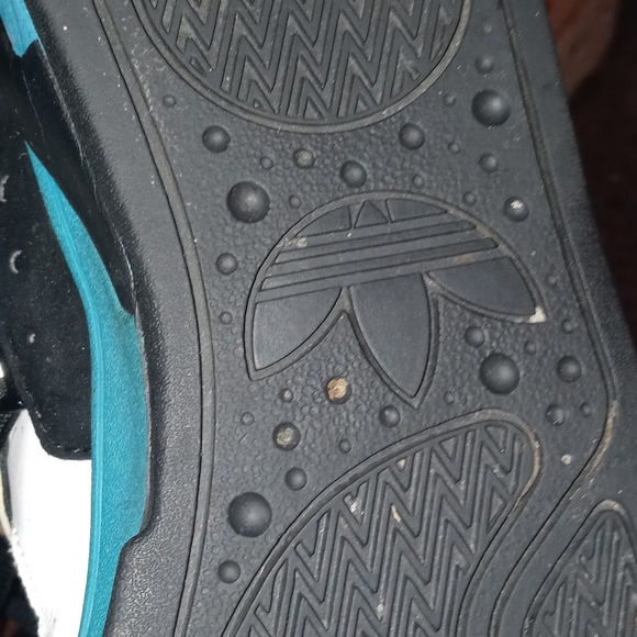 RH instinct - Picture 7 of 8